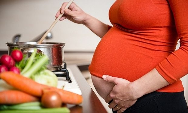 Dinh dưỡng cho bà bầu khi mang thai tháng thứ 2