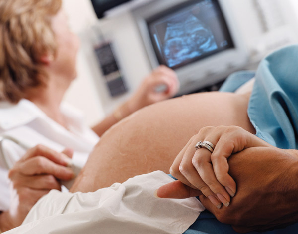 Bác sỹ thường tiết lộ giới tính thai nhi nếu bạn đang sinh con đầu lòng 