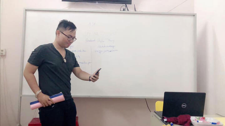teacher-quoc-hung-tuy-hoa-phu-yen